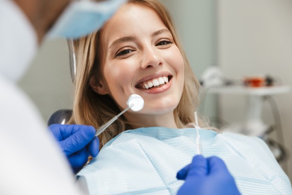 Can Composite Veneers Fix Chipped, Cracked, or Misaligned Teeth?